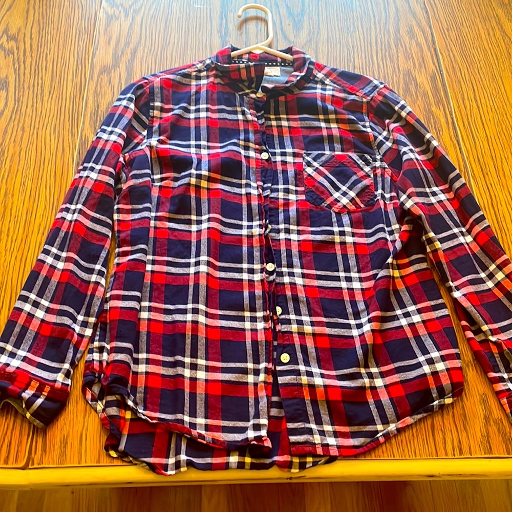 Per Se large long sleeve button up